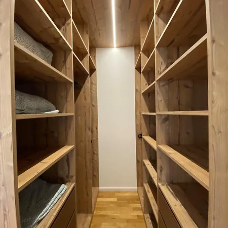 Brand New High End With Ac And Parking Apartmán